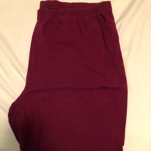 Burgundy leggings